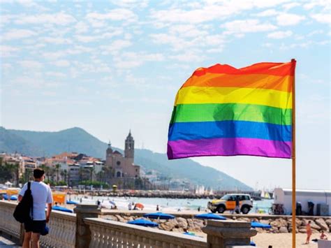 playa gay barcelona|Gay Beaches in Barcelona: All You Need to Know .